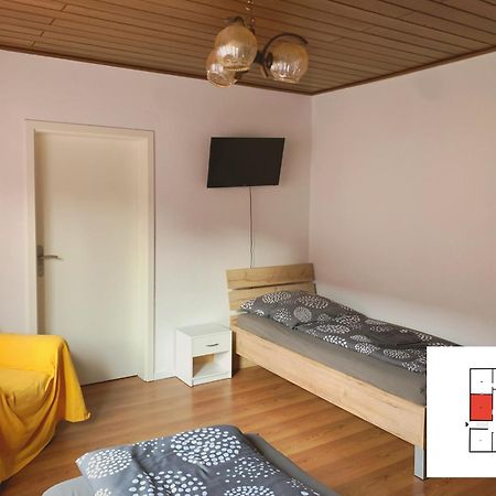 Monteurzimmer Ferienwohnung Kati Apt 1 Albstadt Exteriör bild