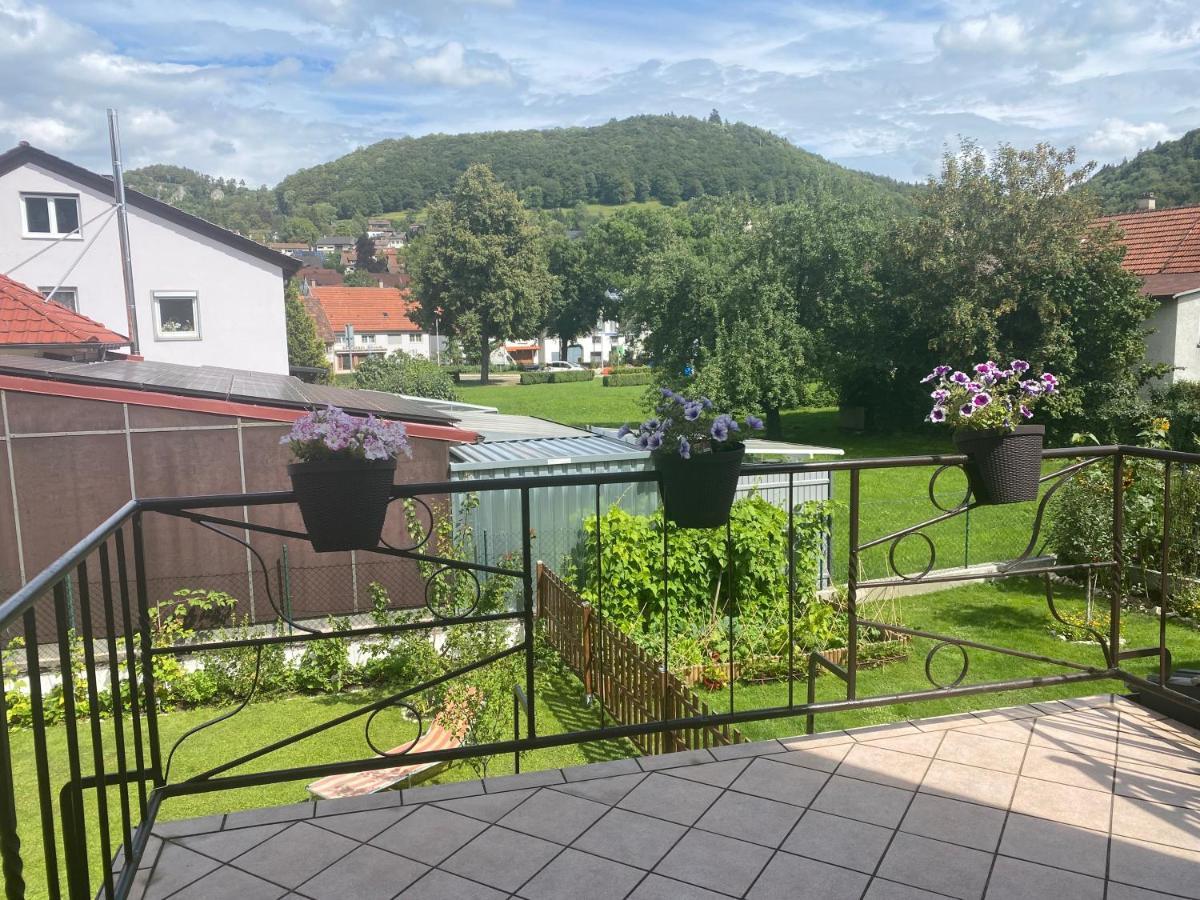 Monteurzimmer Ferienwohnung Kati Apt 1 Albstadt Exteriör bild