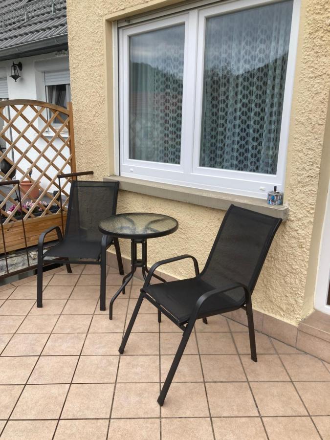 Monteurzimmer Ferienwohnung Kati Apt 1 Albstadt Exteriör bild