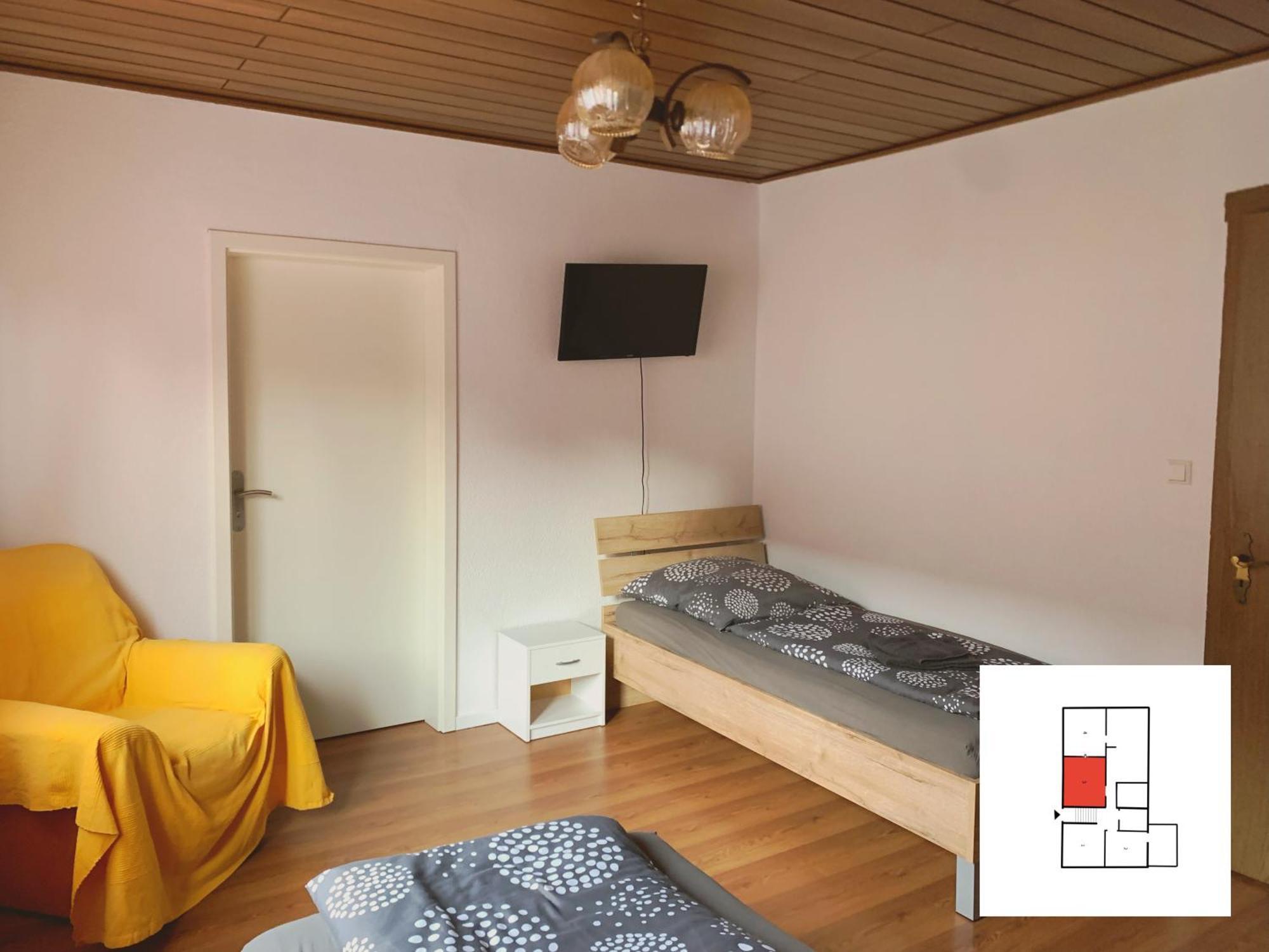 Monteurzimmer Ferienwohnung Kati Apt 1 Albstadt Exteriör bild