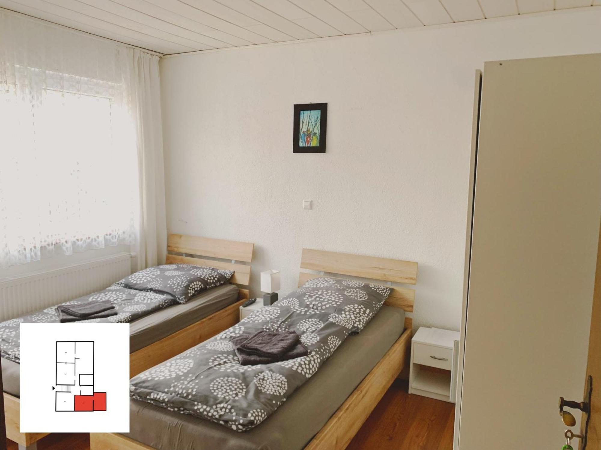 Monteurzimmer Ferienwohnung Kati Apt 1 Albstadt Exteriör bild